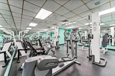 Condominio en venta en Miami Beach, Florida, 1 dormitorio, 144.93 m2 № 1863426 - foto 8