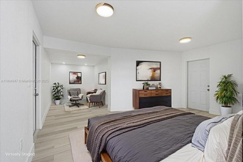 Villa ou maison à vendre à Hialeah, Floride: 3 chambres № 1947461 - photo 27