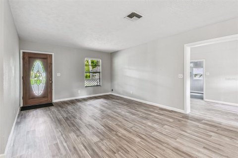 Casa en venta en Valrico, Florida, 3 dormitorios, 147.25 m2 № 1918192 - foto 4