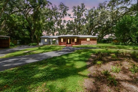 Casa en venta en Valrico, Florida, 3 dormitorios, 147.25 m2 № 1918192 - foto 1