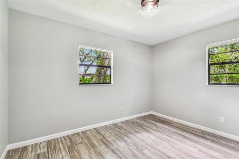 Casa en venta en Valrico, Florida, 3 dormitorios, 147.25 m2 № 1918192 - foto 16