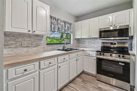 Casa en venta en Valrico, Florida, 3 dormitorios, 147.25 m2 № 1918192 - foto 7