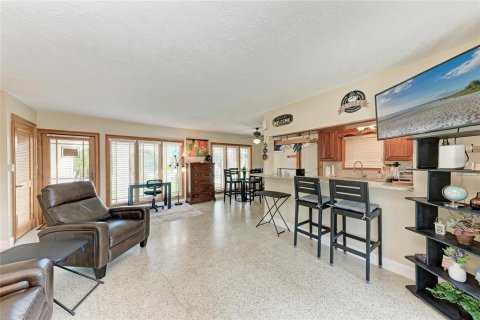 Casa en alquiler en Punta Gorda, Florida, 2 dormitorios, 100.89 m2 № 1800267 - foto 8