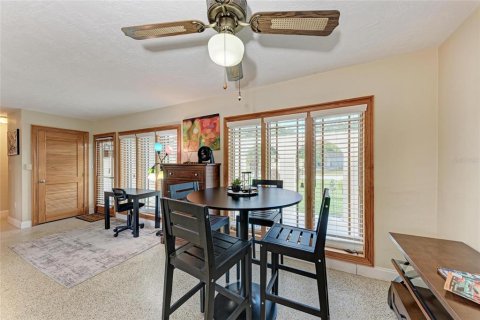 Casa en alquiler en Punta Gorda, Florida, 2 dormitorios, 100.89 m2 № 1800267 - foto 16