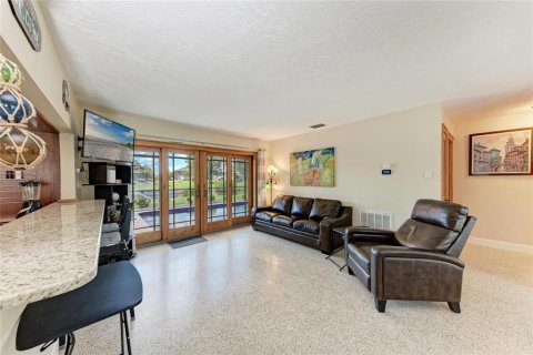 Casa en alquiler en Punta Gorda, Florida, 2 dormitorios, 100.89 m2 № 1800267 - foto 7