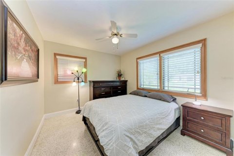 Casa en alquiler en Punta Gorda, Florida, 2 dormitorios, 100.89 m2 № 1800267 - foto 22