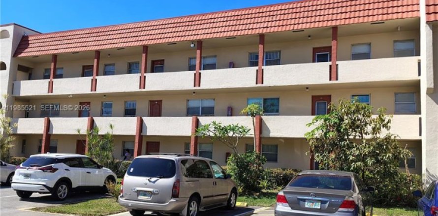 Condominio en Sunrise, Florida, 2 dormitorios  № 2048848