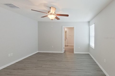 Villa ou maison à louer à Ocala, Floride: 4 chambres, 202.16 m2 № 1917209 - photo 13