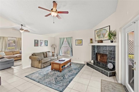 Casa en venta en Orlando, Florida, 3 dormitorios, 180.79 m2 № 1881194 - foto 13