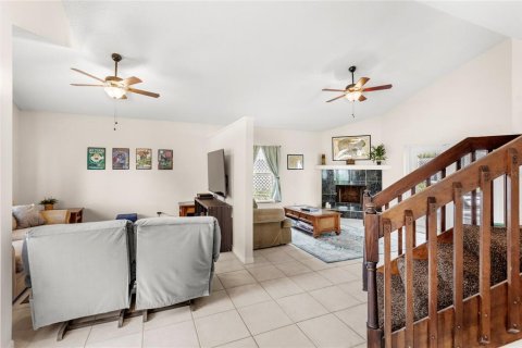 Casa en venta en Orlando, Florida, 3 dormitorios, 180.79 m2 № 1881194 - foto 14