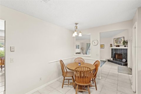 Casa en venta en Orlando, Florida, 3 dormitorios, 180.79 m2 № 1881194 - foto 11
