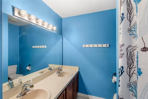 Casa en venta en Orlando, Florida, 3 dormitorios, 180.79 m2 № 1881194 - foto 22