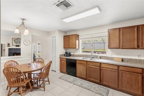 Casa en venta en Orlando, Florida, 3 dormitorios, 180.79 m2 № 1881194 - foto 8