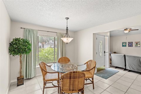 Casa en venta en Orlando, Florida, 3 dormitorios, 180.79 m2 № 1881194 - foto 6