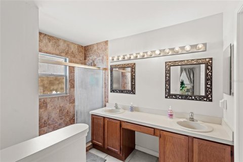 Casa en venta en Orlando, Florida, 3 dormitorios, 180.79 m2 № 1881194 - foto 17