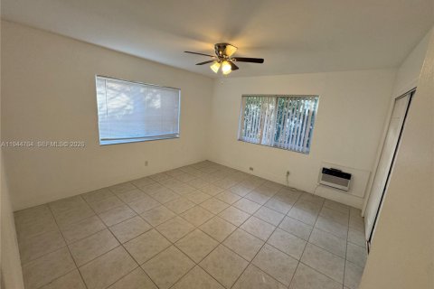 Appartement à louer à Fort Lauderdale, Floride: 1 chambre, 60.39 m2 № 2001378 - photo 4