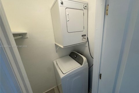 Appartement à louer à Fort Lauderdale, Floride: 1 chambre, 60.39 m2 № 2001378 - photo 9