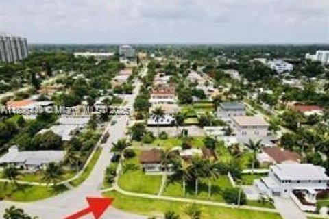 Villa ou maison à vendre à Miami, Floride: 4 chambres, 268.86 m2 № 1947701 - photo 13