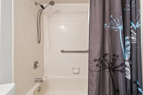 Townhouse in Homosassa, Florida 2 bedrooms, 168.99 sq.m. № 1549400 - photo 30