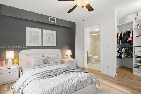 Купить таунхаус в Бока-Ратон, Флорида 2 спальни, 120.96м2, № 2006409 - фото 12