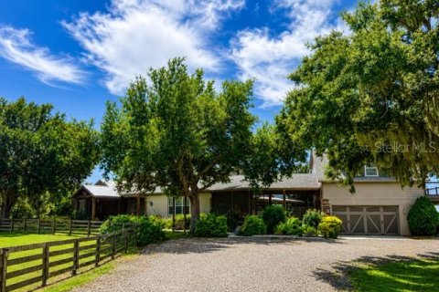Villa ou maison à vendre à Bradenton, Floride: 5 chambres, 499.63 m2 № 2437193 - photo 2