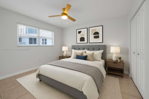 Condo in Miami, Florida, 2 bedrooms  № 1768782 - photo 16