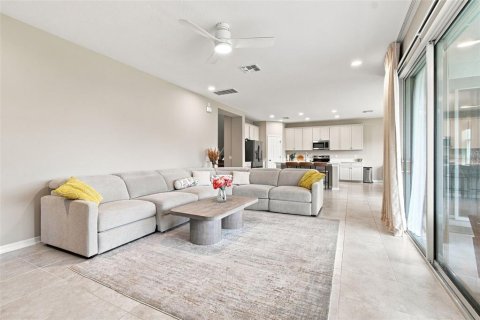 Villa ou maison à vendre à Wesley Chapel, Floride: 4 chambres, 241.64 m2 № 2333862 - photo 12