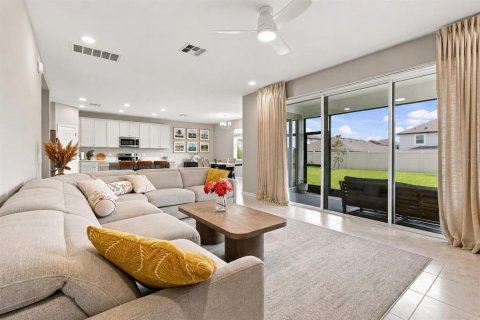 Villa ou maison à vendre à Wesley Chapel, Floride: 4 chambres, 241.64 m2 № 2333862 - photo 10