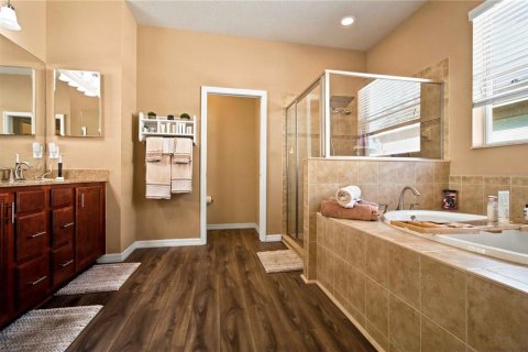 Villa ou maison à vendre à Bradenton, Floride: 4 chambres, 210.05 m2 № 2334134 - photo 24