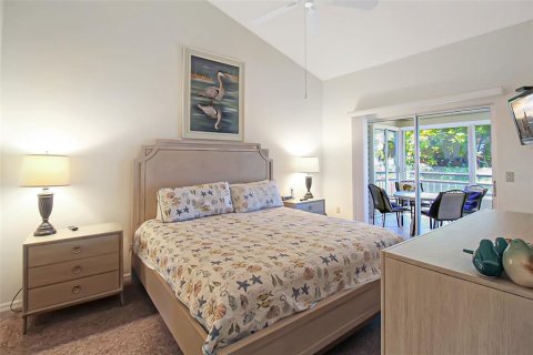 Condo in Sarasota, Florida, 3 bedrooms  № 1138090 - photo 23
