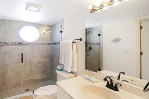 Condo in Sarasota, Florida, 3 bedrooms  № 1138090 - photo 28