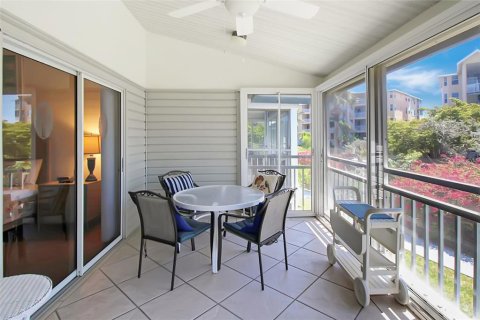 Condo in Sarasota, Florida, 3 bedrooms  № 1138090 - photo 21