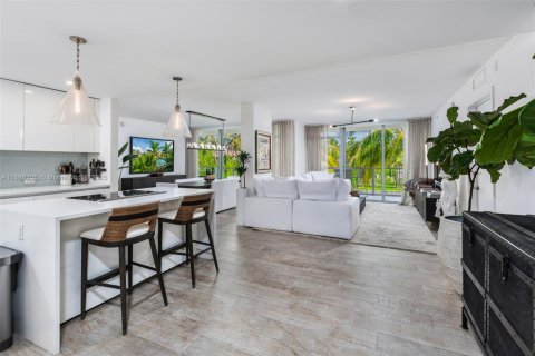 Copropriété à vendre à Miami Beach, Floride: 2 chambres, 133.78 m2 № 1946169 - photo 7