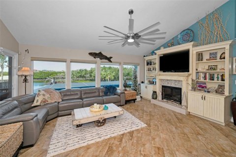 Villa ou maison à vendre à Tarpon Springs, Floride: 3 chambres, 148.64 m2 № 1750223 - photo 20