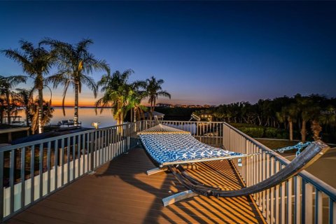 Villa ou maison à vendre à Tarpon Springs, Floride: 3 chambres, 148.64 m2 № 1750223 - photo 12