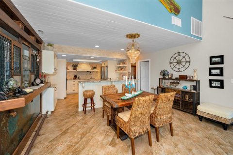 Villa ou maison à vendre à Tarpon Springs, Floride: 3 chambres, 148.64 m2 № 1750223 - photo 23