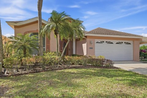 Casa en venta en Port St. Lucie, Florida, 2 dormitorios, 187.11 m2 № 2270458 - foto 2