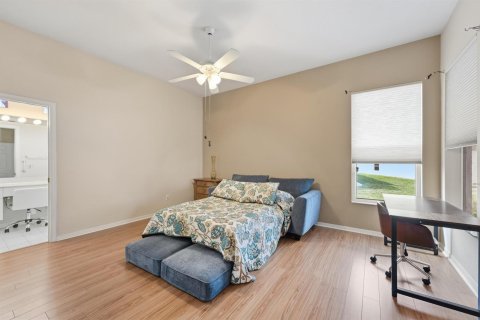 Casa en venta en Port St. Lucie, Florida, 2 dormitorios, 187.11 m2 № 2270458 - foto 13