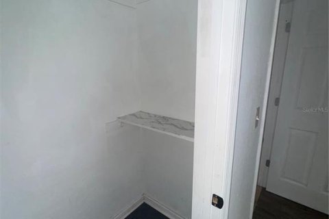 Снять в аренду квартиру в Гейнсвилл, Флорида 6 комнат, 155.33м2, № 1684864 - фото 10
