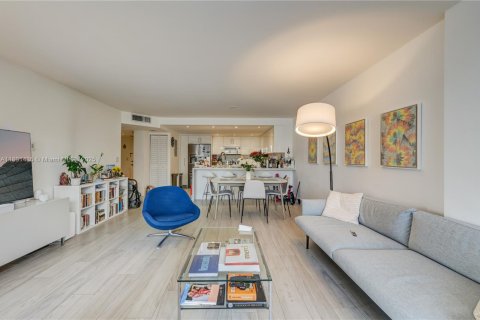 Купить кондоминиум в Майами, Флорида 2 спальни, 136.29м2, № 2054554 - фото 11