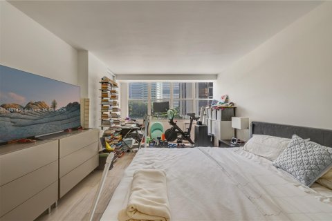 Купить кондоминиум в Майами, Флорида 2 спальни, 136.29м2, № 2054554 - фото 16