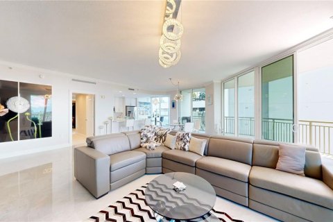 Copropriété à vendre à Tampa, Floride: 3 chambres, 222.97 m2 № 1368263 - photo 12