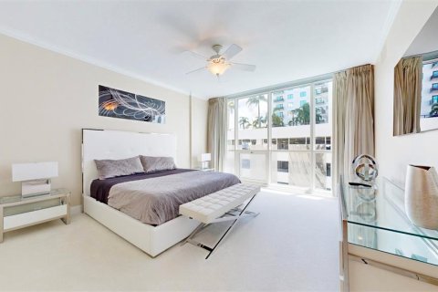 Copropriété à vendre à Tampa, Floride: 3 chambres, 222.97 m2 № 1368263 - photo 27