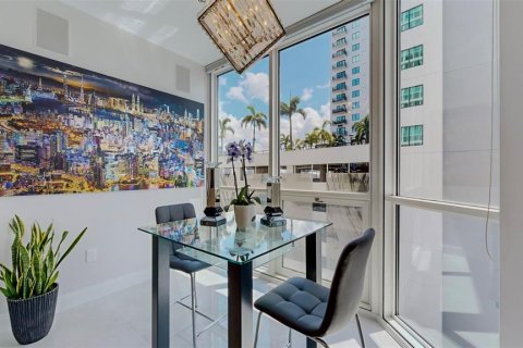 Copropriété à vendre à Tampa, Floride: 3 chambres, 222.97 m2 № 1368263 - photo 25