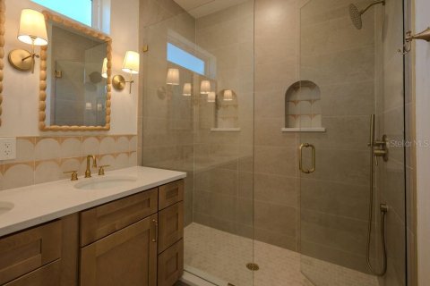 House in Oviedo, Florida 4 bedrooms, 227.61 sq.m. № 2418600 - photo 30