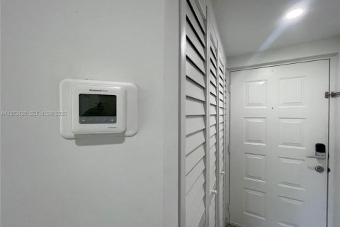 Снять в аренду квартиру в Дорал, Флорида 2 спальни, 96.25м2, № 2033225 - фото 29