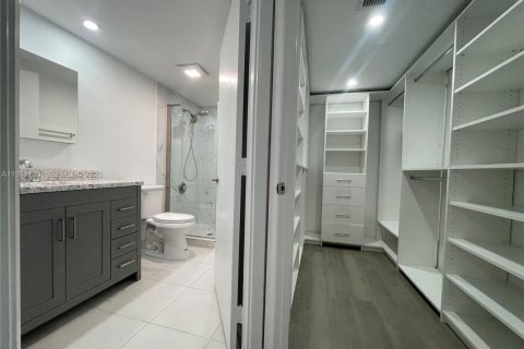 Снять в аренду квартиру в Дорал, Флорида 2 спальни, 96.25м2, № 2033225 - фото 20