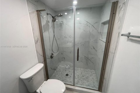 Снять в аренду квартиру в Дорал, Флорида 2 спальни, 96.25м2, № 2033225 - фото 13