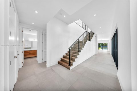 Casa en venta en Weston, Florida, 5 dormitorios, 498.7 m2 № 1927617 - foto 8