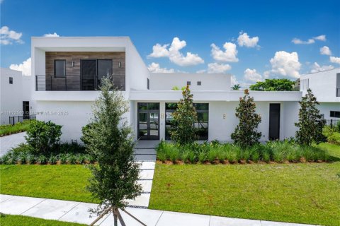 Casa en venta en Weston, Florida, 5 dormitorios, 498.7 m2 № 1927617 - foto 4